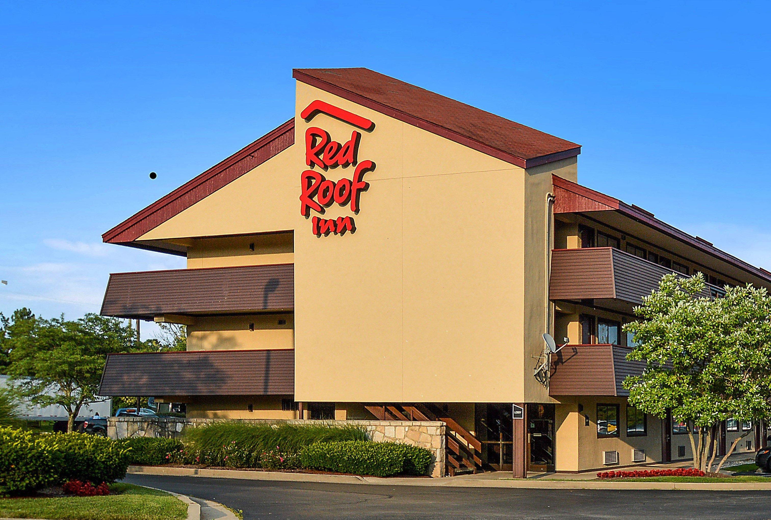 Red Roof South Motel 2*